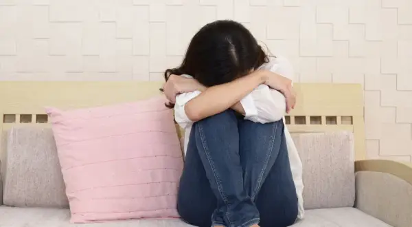 Czy zaburzenia depresyjne to depresja? Odkryj kluczowe różnice